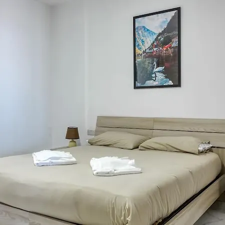 Beautiful Penthouse With Private Terrace & Seaview By 360 Estates Lejlighed