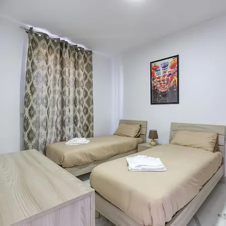 Beautiful Penthouse With Private Terrace & Seaview By 360 Estates * St Paul's Bay