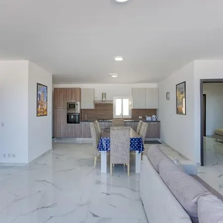 Apartament Beautiful Penthouse With Private Terrace & Seaview By 360 Estates *