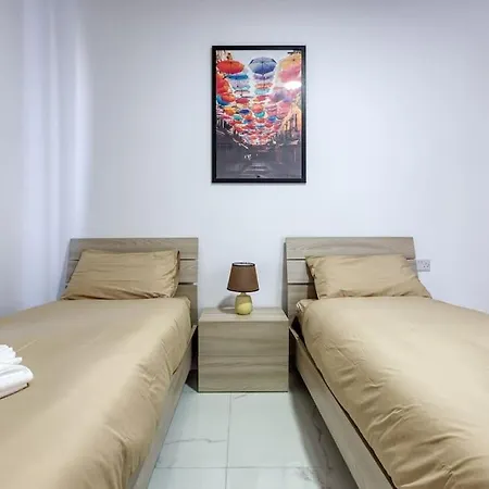 Apartament Beautiful Penthouse With Private Terrace & Seaview By 360 Estates *