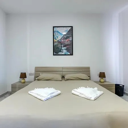 Beautiful Penthouse With Private Terrace & Seaview By 360 Estates Apartament *